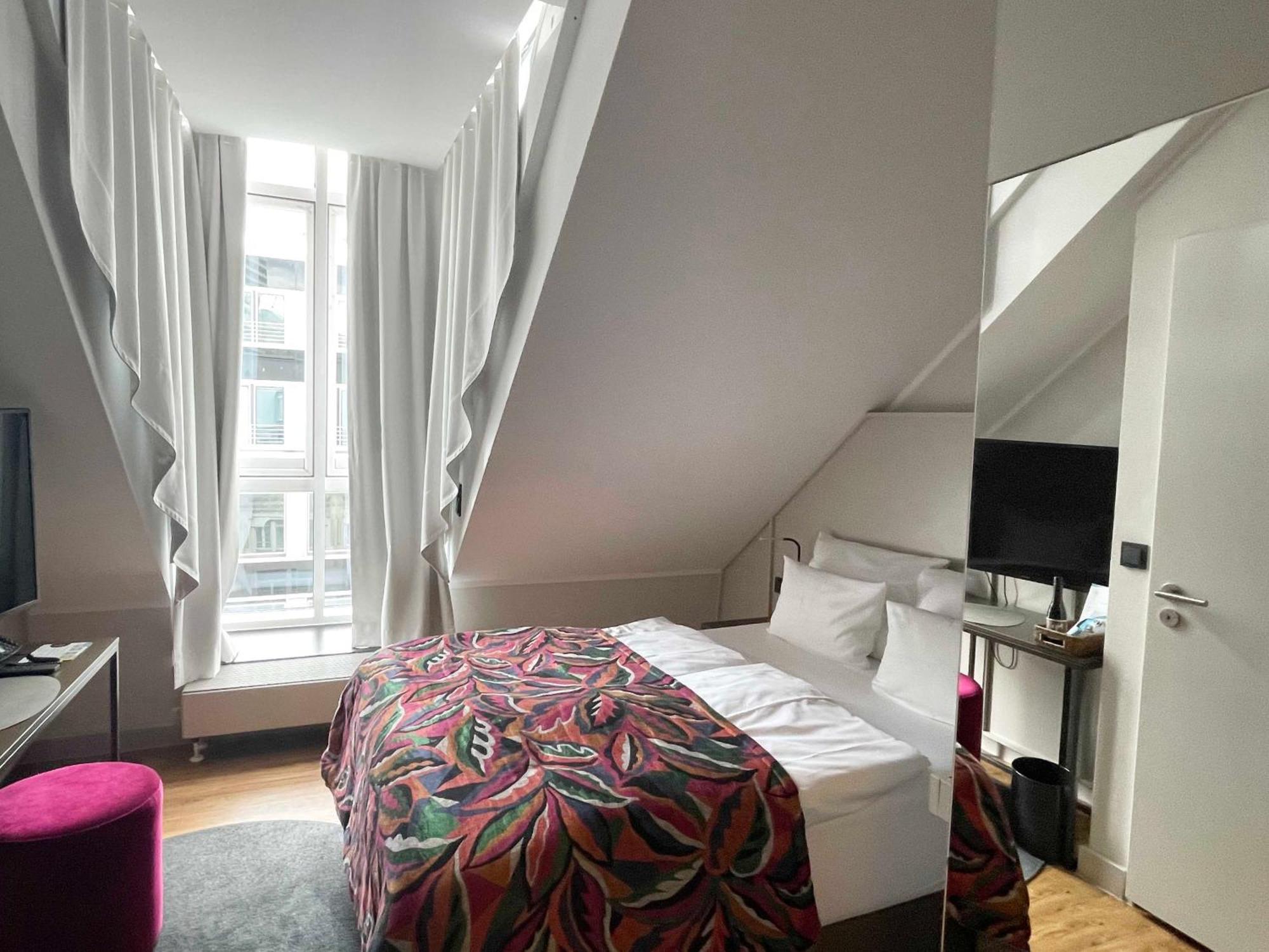 Classik Alexander Plaza Hotel 4*